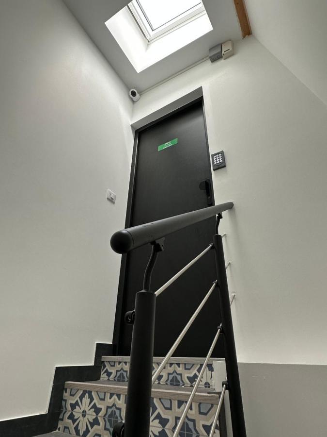 Green&Purple Studio 24-24 Access Bois-Colombes Exterior foto